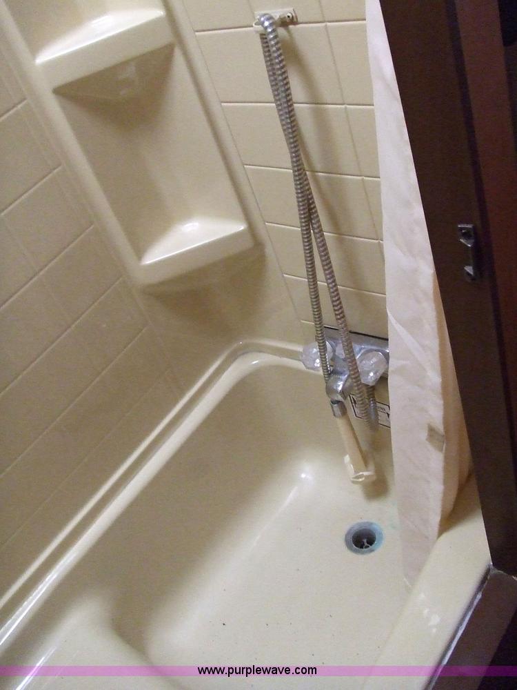 image for item 2101 1985 Chevrolet 34' Coachmen MHRV camper