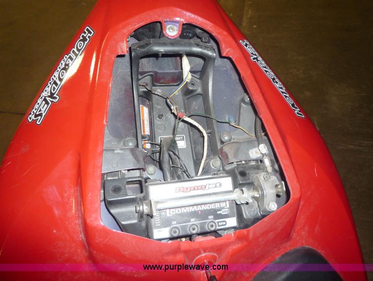 image for item 2150 2006 Yamaha YZF-R1 motorcycle