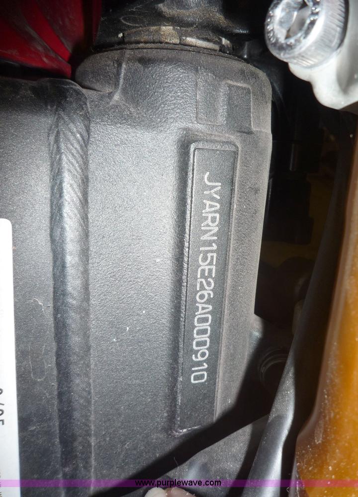 image for item 2150 2006 Yamaha YZF-R1 motorcycle