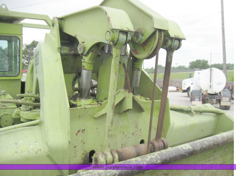 image for item 2217 Terex TS14C scraper