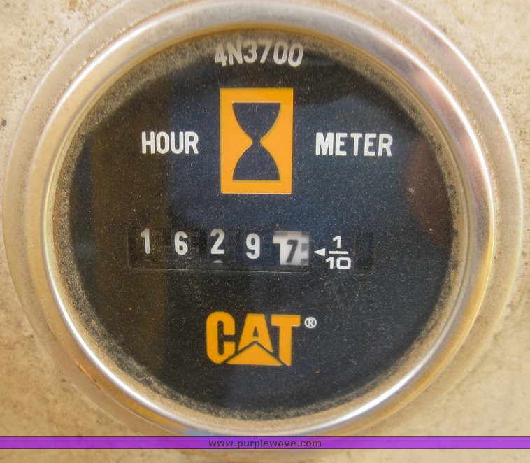 image for item 2218 1977 Caterpillar D8K dozer