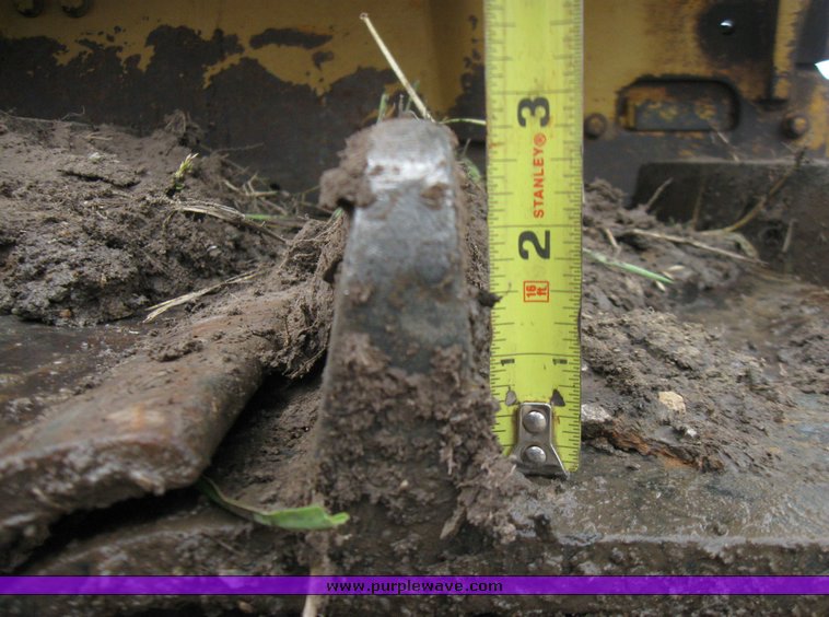 image for item 2218 1977 Caterpillar D8K dozer