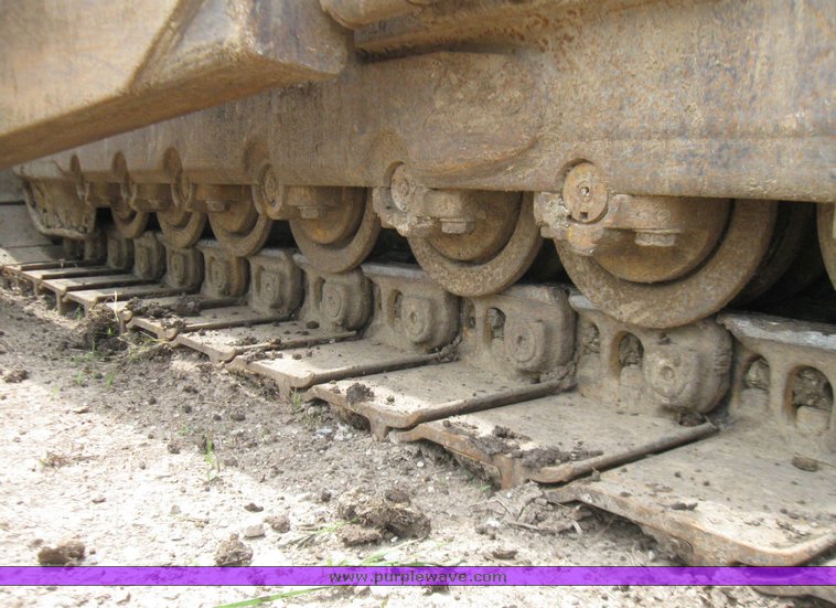 image for item 2218 1977 Caterpillar D8K dozer