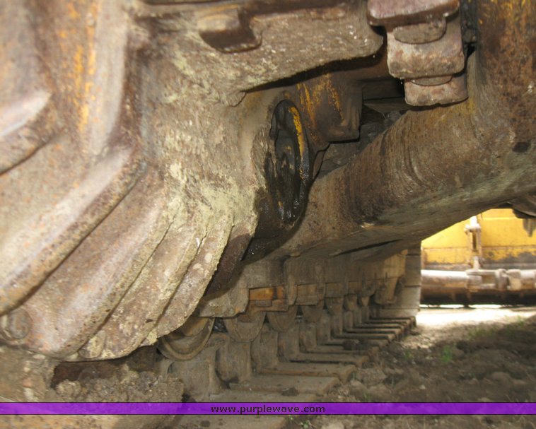 image for item 2218 1977 Caterpillar D8K dozer