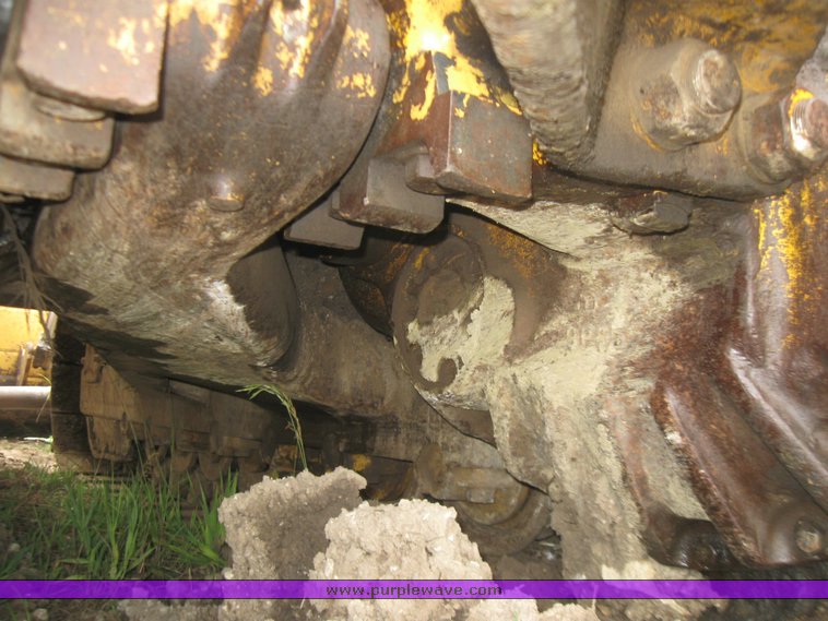 image for item 2218 1977 Caterpillar D8K dozer