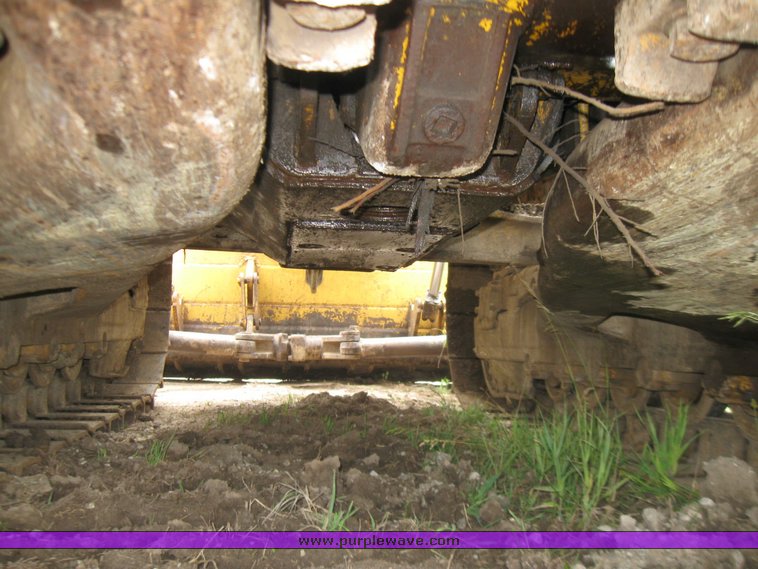 image for item 2218 1977 Caterpillar D8K dozer