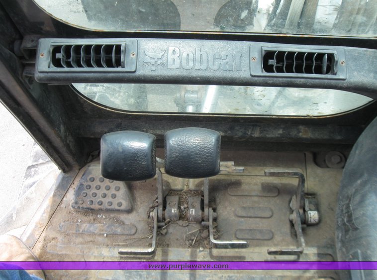 image for item 2219 2005 Bobcat 435 ZHS FastTrack compact excavator