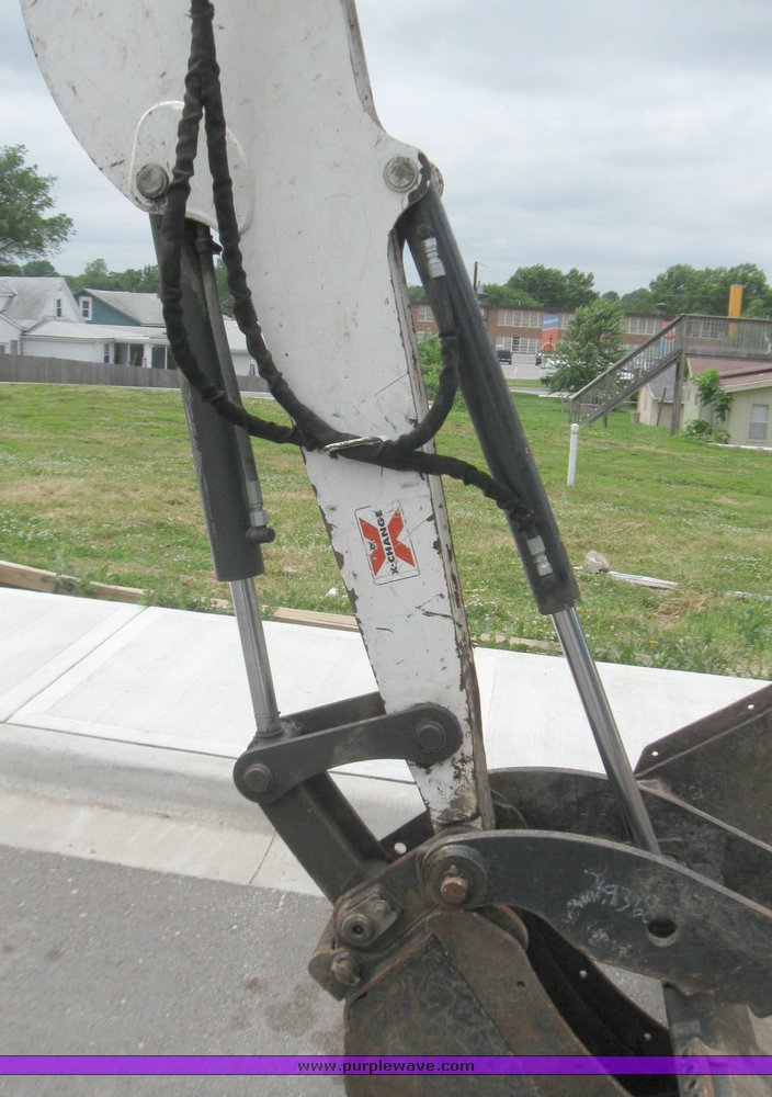 image for item 2219 2005 Bobcat 435 ZHS FastTrack compact excavator