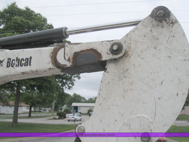 image for item 2219 2005 Bobcat 435 ZHS FastTrack compact excavator