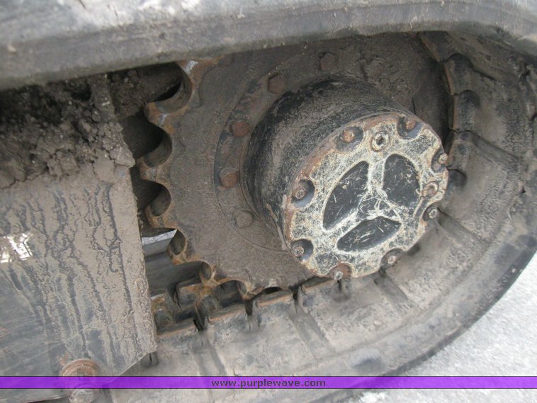 image for item 2219 2005 Bobcat 435 ZHS FastTrack compact excavator