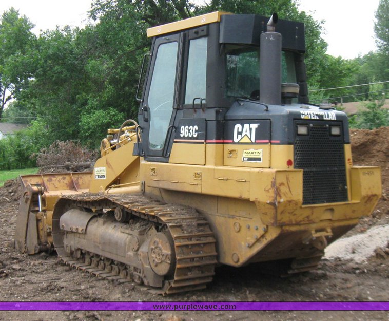 image for item 2220 2001 Cat 963C track loader