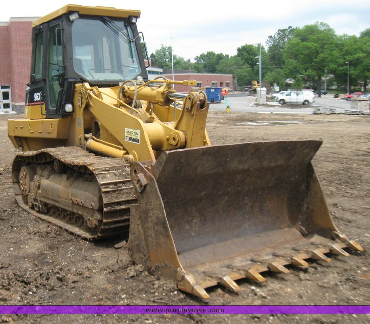 image for item 2220 2001 Cat 963C track loader