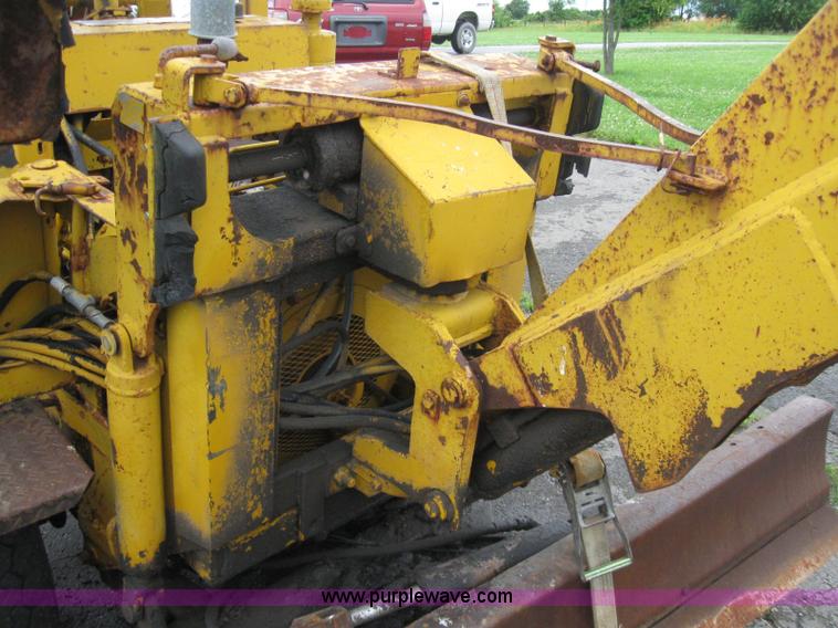 image for item 2226 Vermeer M Series trencher