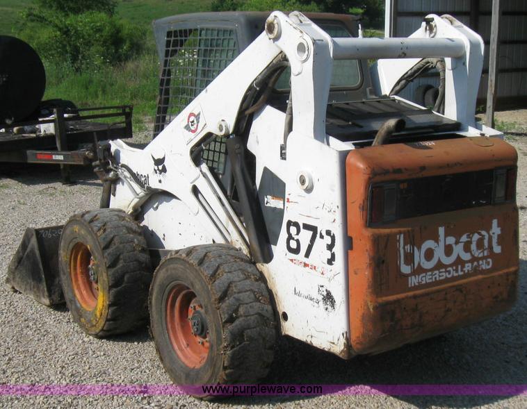image for item 2250 Bobcat 873 skid steer