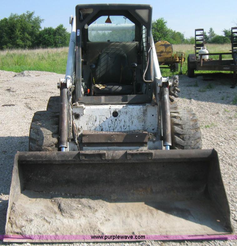 image for item 2250 Bobcat 873 skid steer