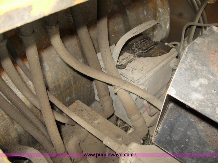 image for item 2251 Beuthlig B305 vibratory roller