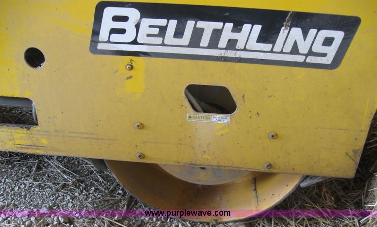 image for item 2251 Beuthlig B305 vibratory roller
