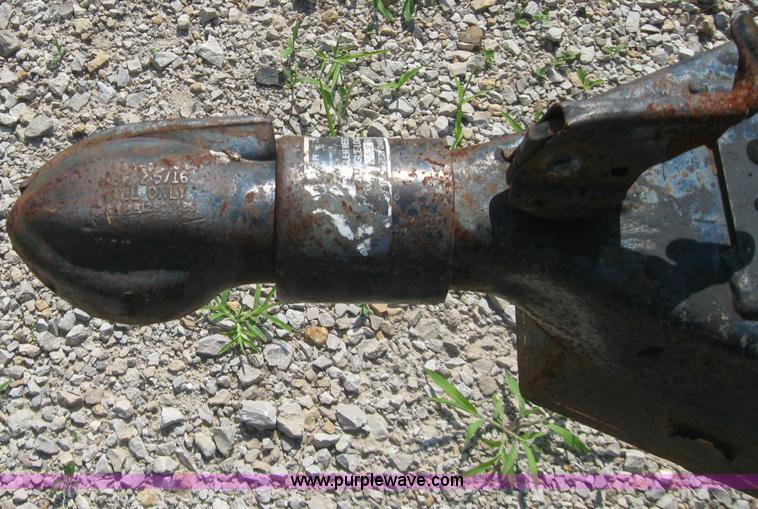 image for item 2257 Seal coat rig