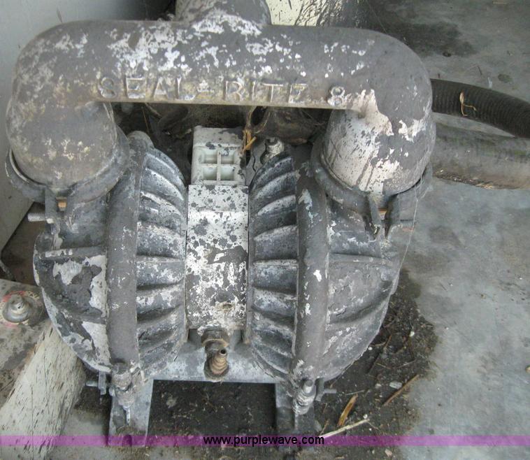 image for item 2257 Seal coat rig