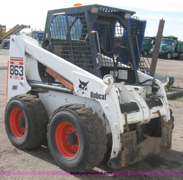 image for item 2264 1998 Bobcat 863 skid steer