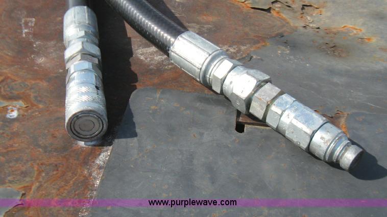 image for item 2267 1998 Bobcat PB36 sweeper attachment