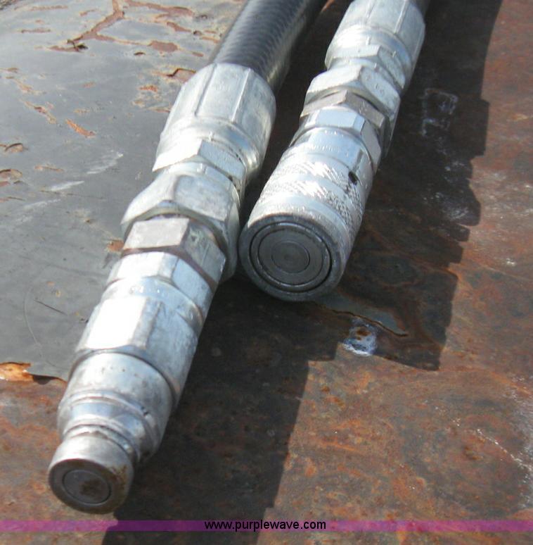 image for item 2267 1998 Bobcat PB36 sweeper attachment