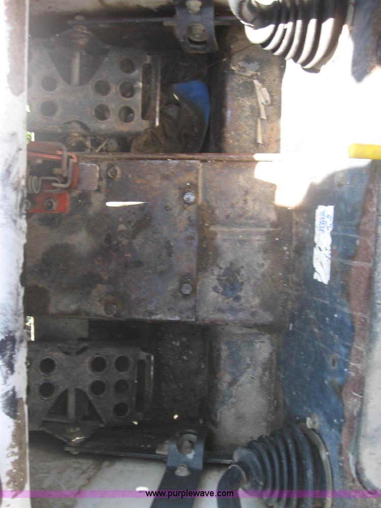 image for item 2315 1996 Bobcat 773 skid steer