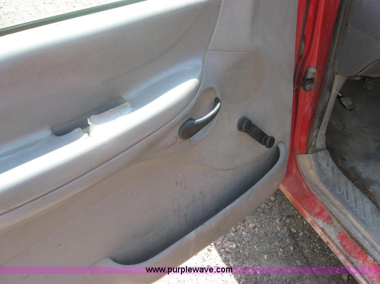 image for item 2318 1997 Ford F250 pickup truck