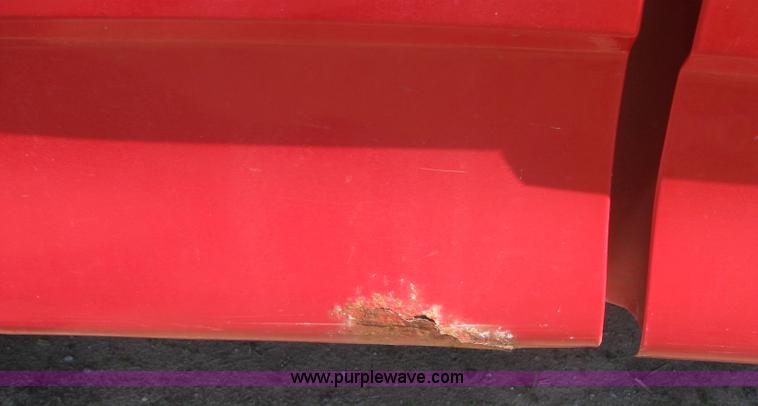 image for item 2318 1997 Ford F250 pickup truck