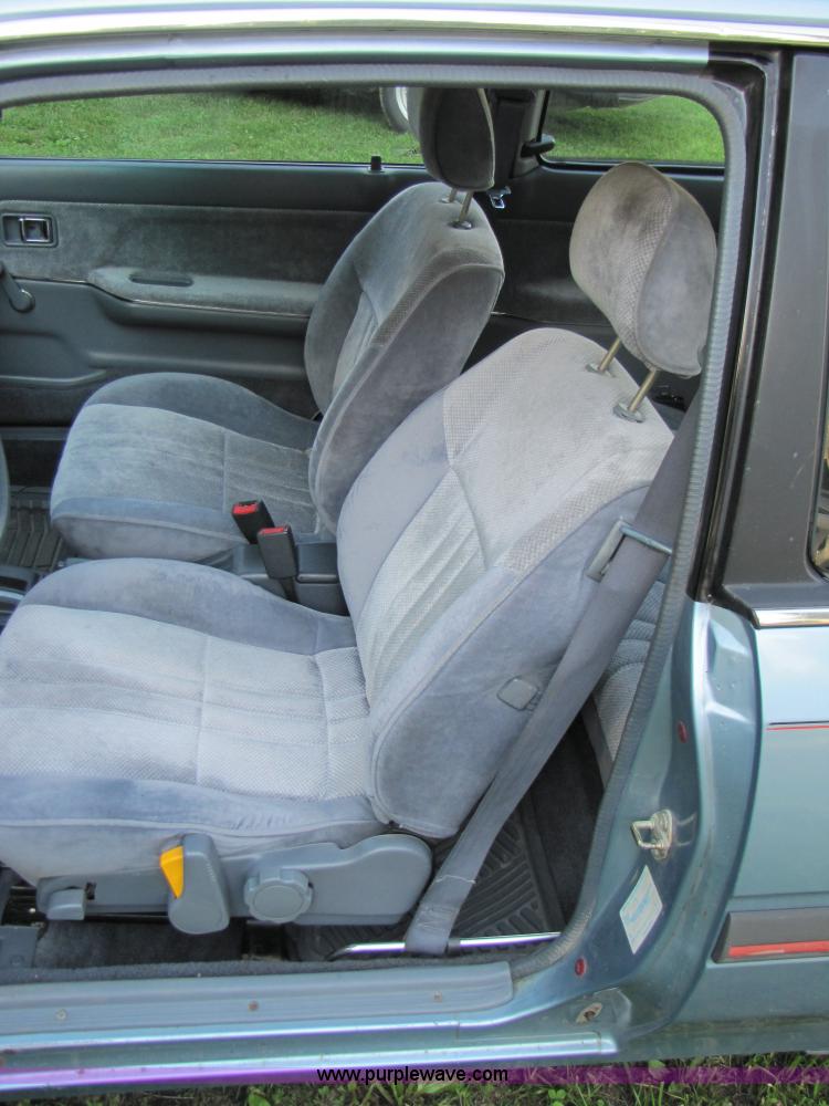 image for item 3312 1989 Mercury Tracer hatchback