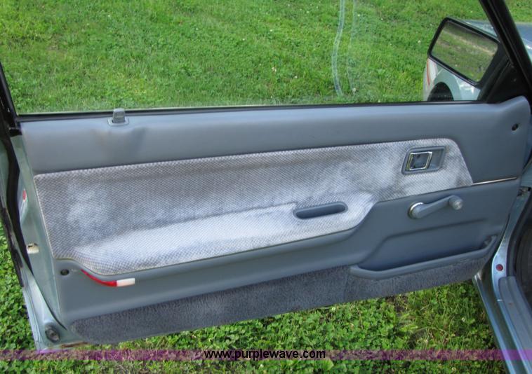 image for item 3312 1989 Mercury Tracer hatchback