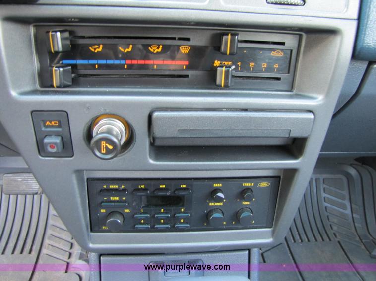 image for item 3312 1989 Mercury Tracer hatchback