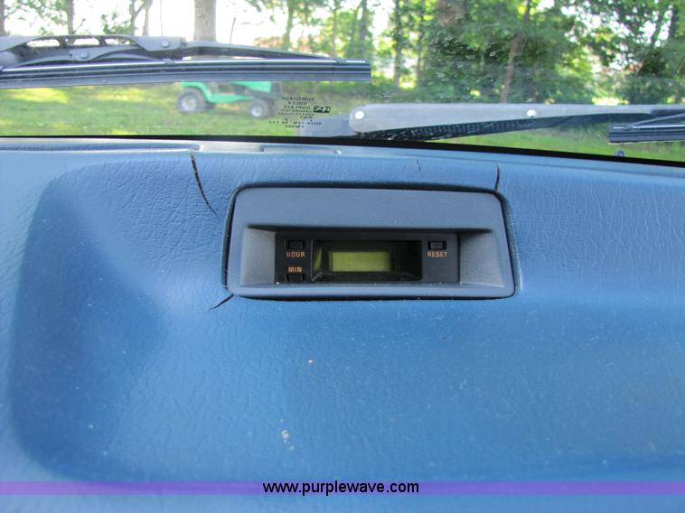 image for item 3312 1989 Mercury Tracer hatchback