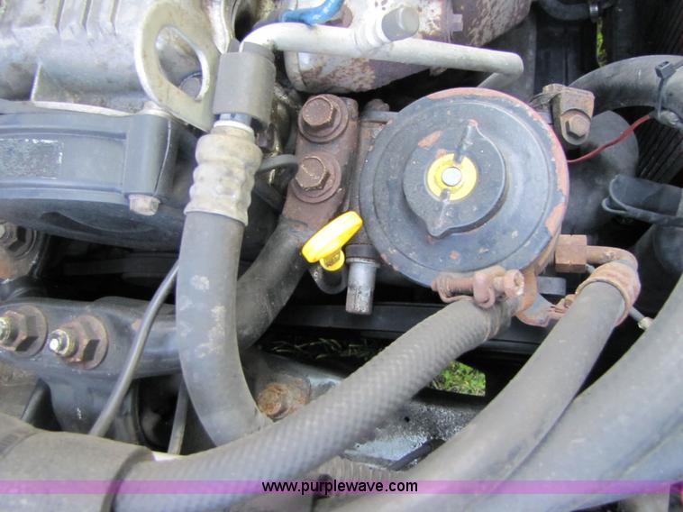 image for item 3312 1989 Mercury Tracer hatchback