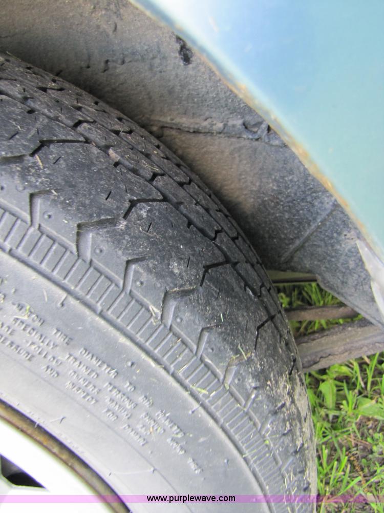 image for item 3312 1989 Mercury Tracer hatchback