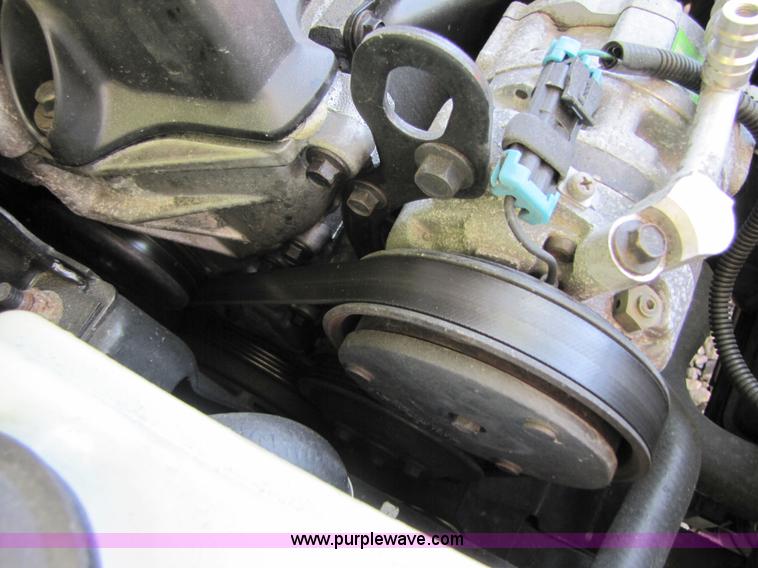 image for item 3360 1997 Saturn SL2