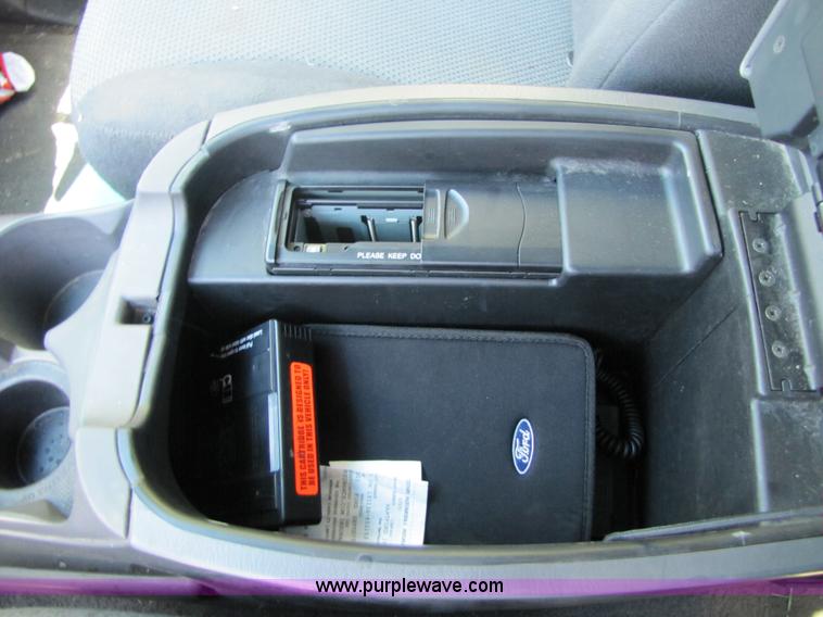 image for item 3362 2001 Ford Expedition XLT