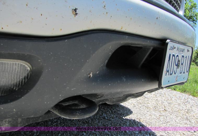 image for item 3362 2001 Ford Expedition XLT