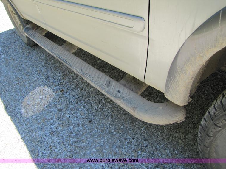 image for item 3362 2001 Ford Expedition XLT