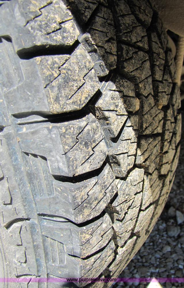 image for item 3362 2001 Ford Expedition XLT