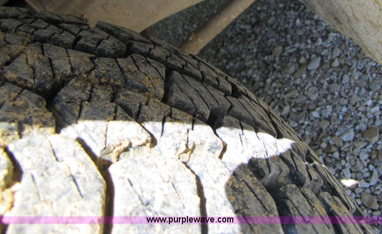 image for item 3362 2001 Ford Expedition XLT