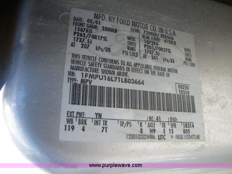 image for item 3362 2001 Ford Expedition XLT