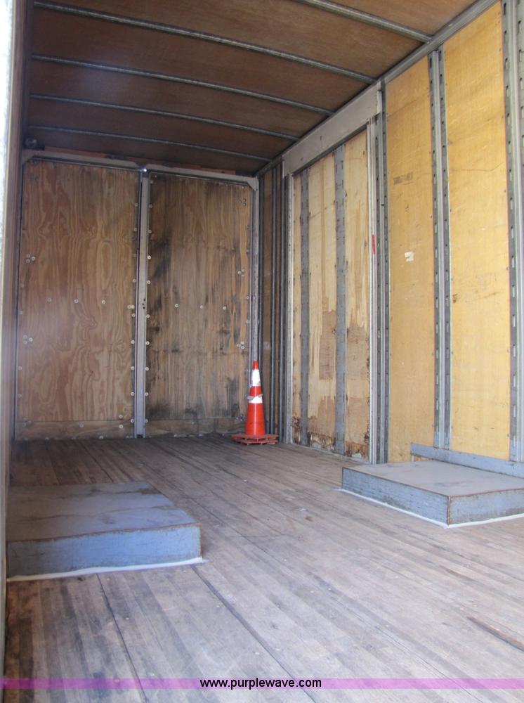 image for item 3375 1987 International Series 1954 26' ban box truck