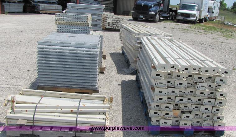 image for item 3377 Assorted pallet racking