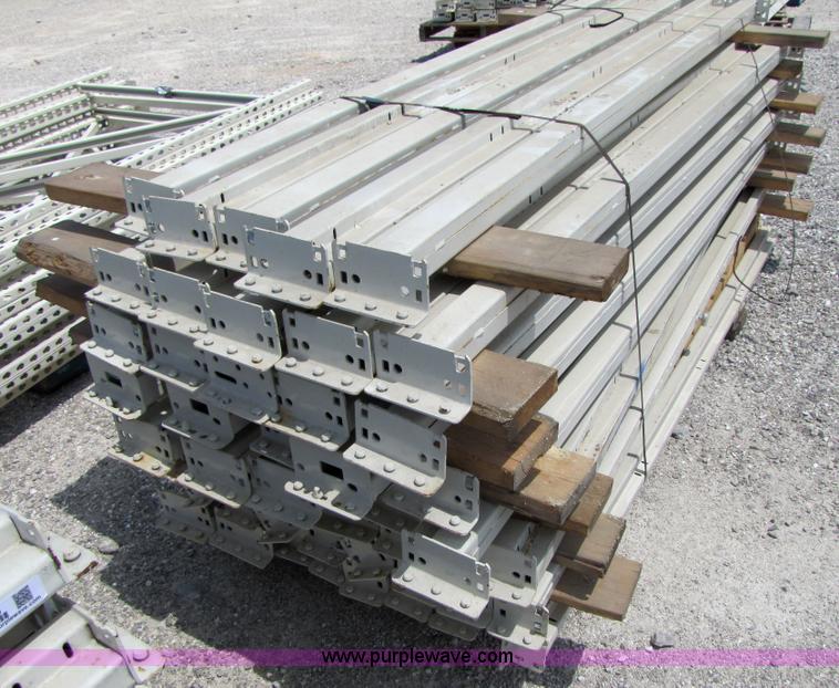 image for item 3378 Assorted pallet racking