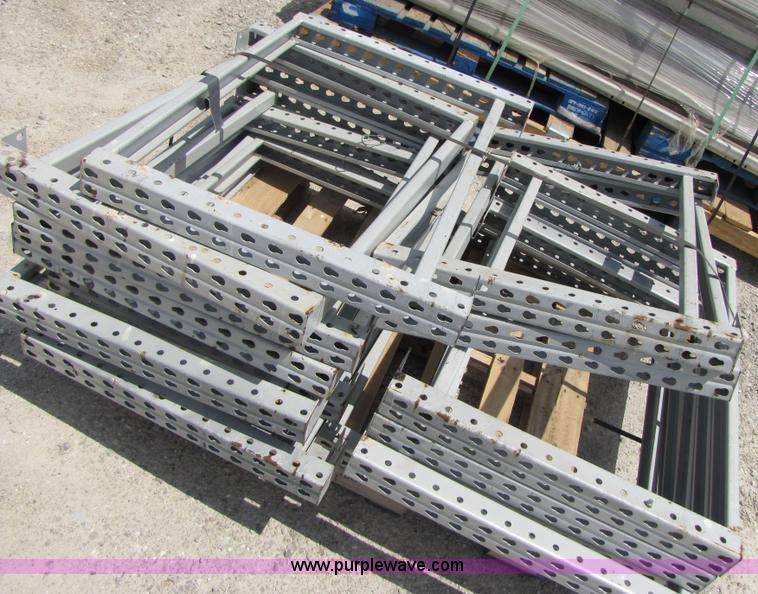 image for item 3379 Assorted pallet racking