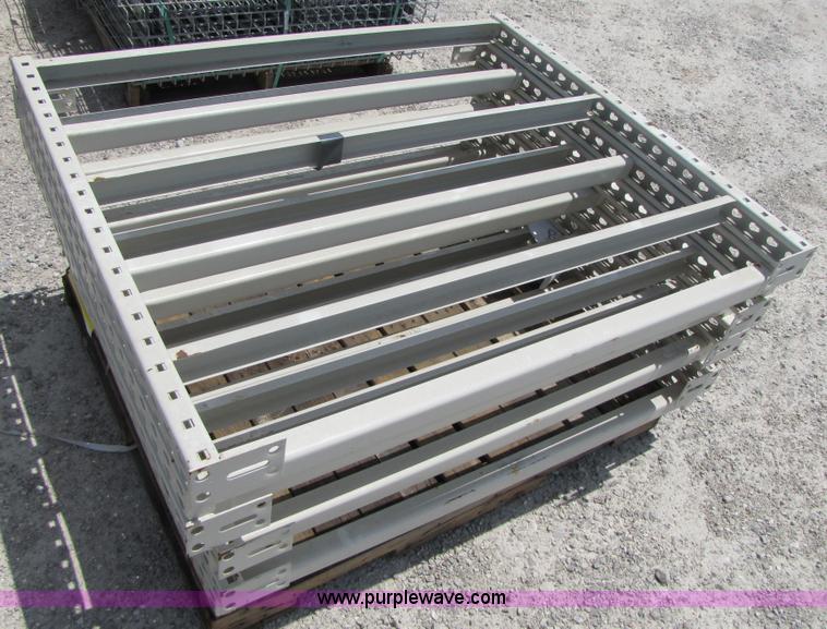 image for item 3379 Assorted pallet racking