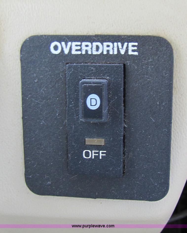 image for item 3381 1992 Fleetwood Pace Arrow RV