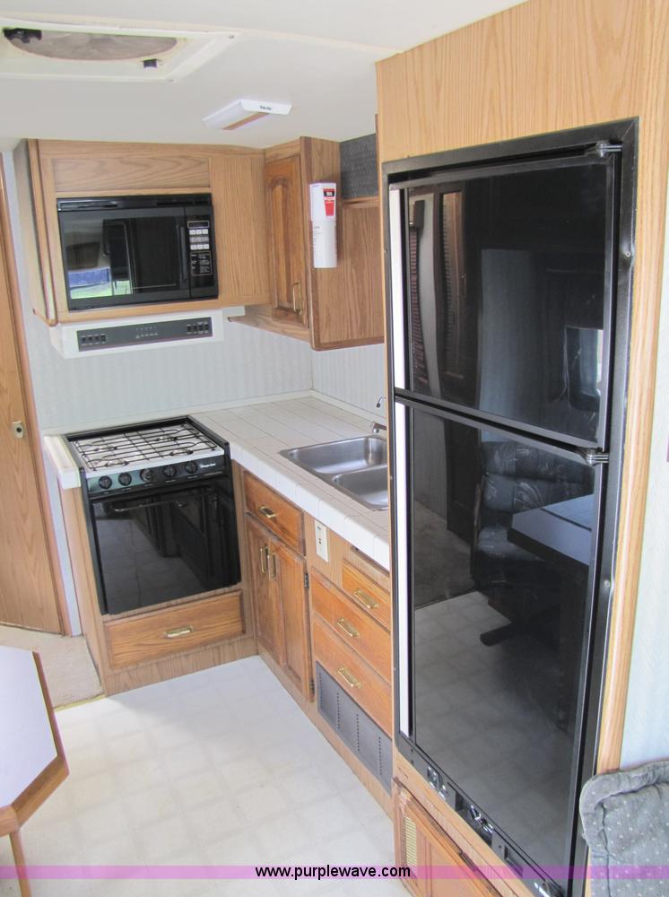 image for item 3381 1992 Fleetwood Pace Arrow RV