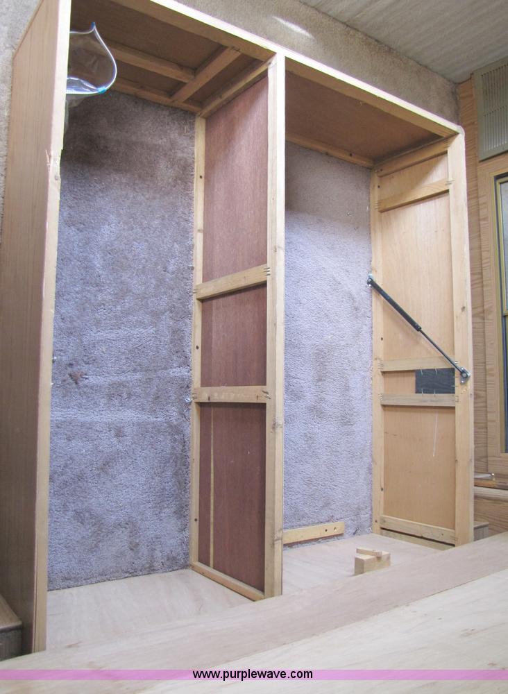 image for item 3381 1992 Fleetwood Pace Arrow RV